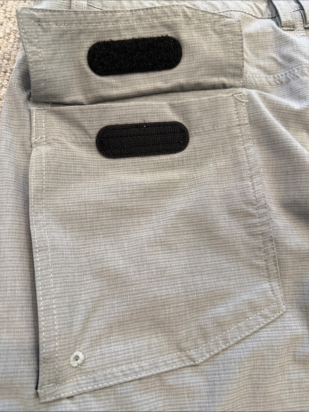O'NEILL CROSSOVER HYBRID LIGHTWEIGHT MENS GRAY CARGO BOARD SHORTS SIZE 30 WAIST - Picture 9 of 14